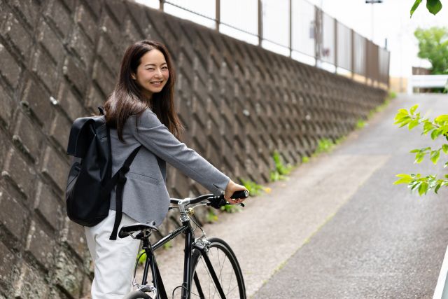 自転車 女性
